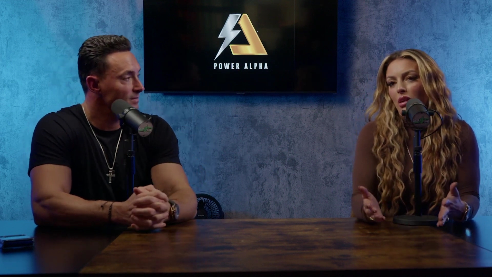 x2mate_com-Ep_9_-_Power_Alphas_Podcast___28Mandy_Saccomanno___Sabby_Piscitelli29-281080p29_mp42422.jpg