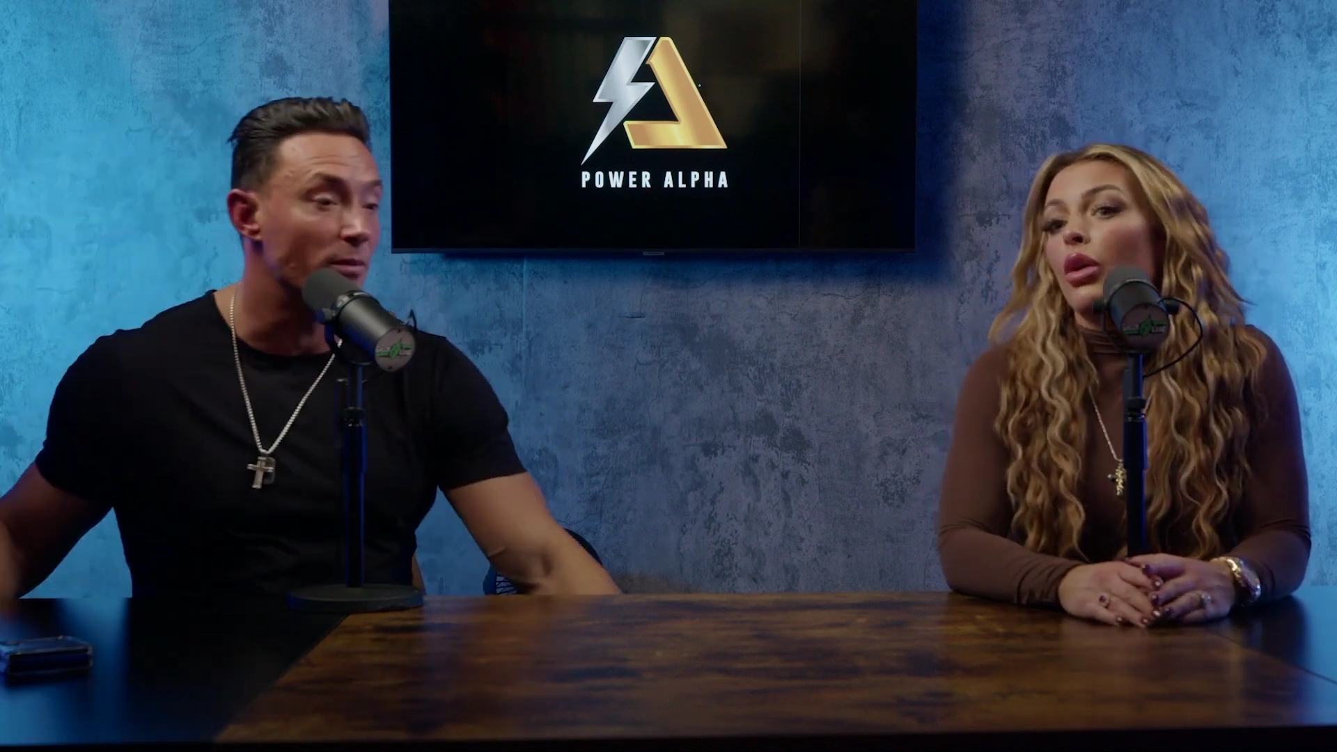 x2mate_com-Ep_9_-_Power_Alphas_Podcast___28Mandy_Saccomanno___Sabby_Piscitelli29-281080p29_mp42432.jpg