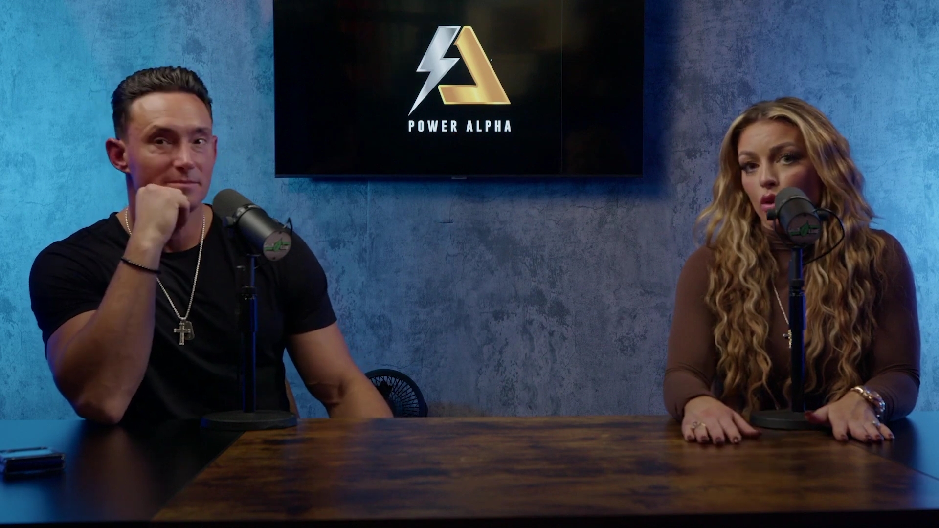x2mate_com-Ep_9_-_Power_Alphas_Podcast___28Mandy_Saccomanno___Sabby_Piscitelli29-281080p29_mp42440.jpg