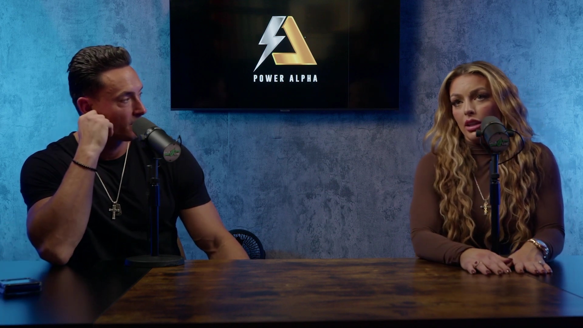 x2mate_com-Ep_9_-_Power_Alphas_Podcast___28Mandy_Saccomanno___Sabby_Piscitelli29-281080p29_mp42447.jpg