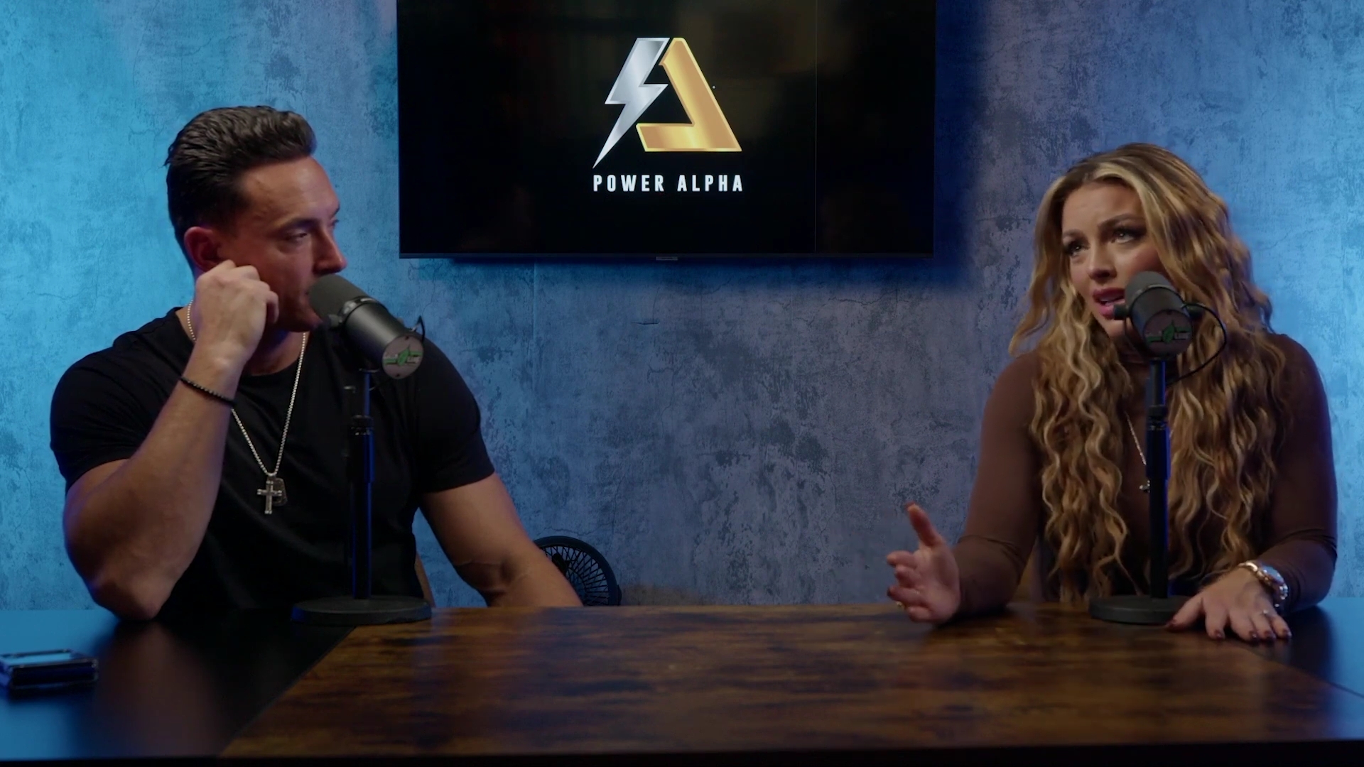 x2mate_com-Ep_9_-_Power_Alphas_Podcast___28Mandy_Saccomanno___Sabby_Piscitelli29-281080p29_mp42453.jpg