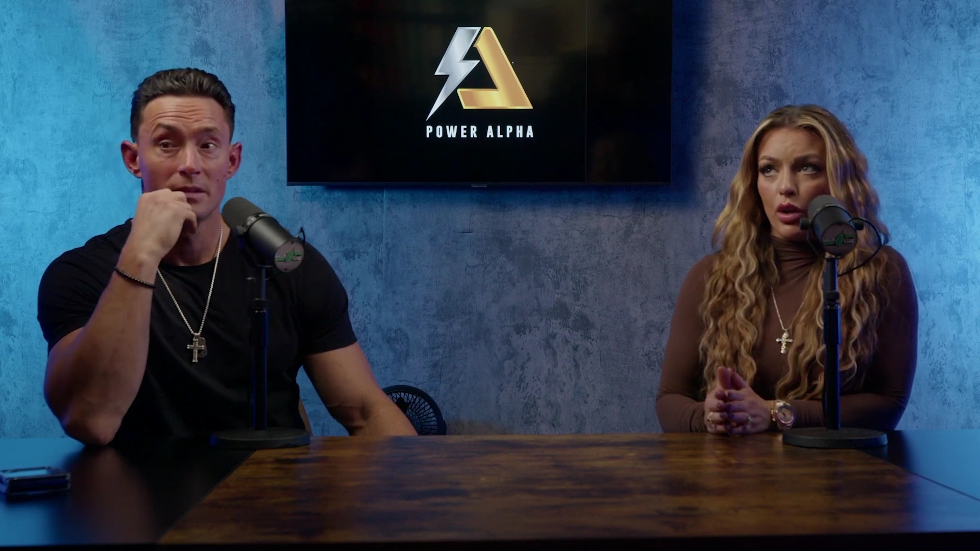 x2mate_com-Ep_9_-_Power_Alphas_Podcast___28Mandy_Saccomanno___Sabby_Piscitelli29-281080p29_mp42459.jpg