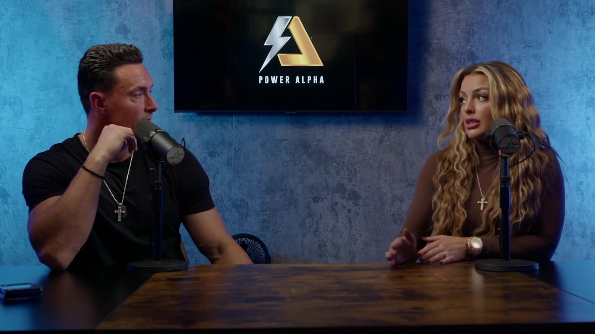 x2mate_com-Ep_9_-_Power_Alphas_Podcast___28Mandy_Saccomanno___Sabby_Piscitelli29-281080p29_mp42462.jpg