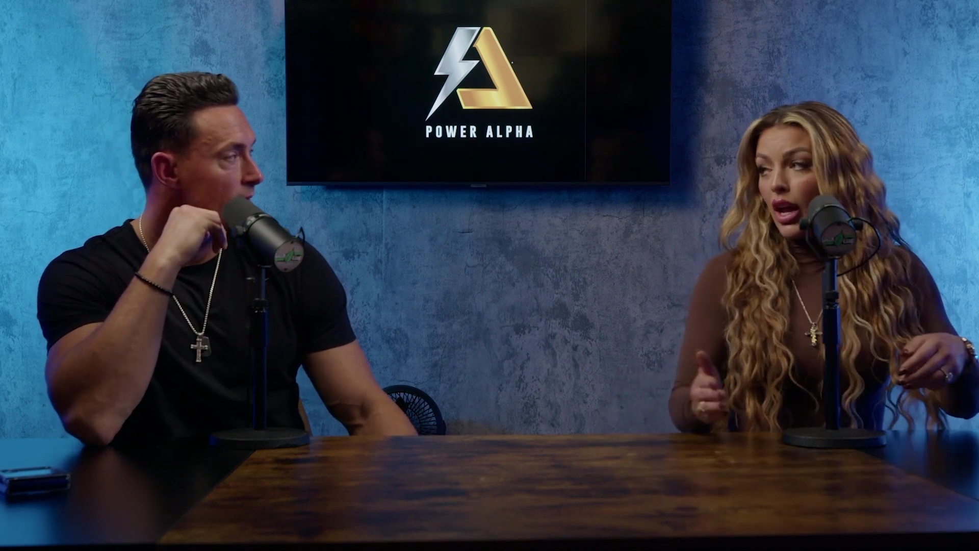 x2mate_com-Ep_9_-_Power_Alphas_Podcast___28Mandy_Saccomanno___Sabby_Piscitelli29-281080p29_mp42463.jpg