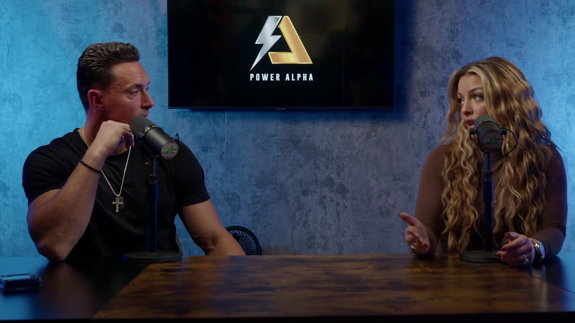 x2mate_com-Ep_9_-_Power_Alphas_Podcast___28Mandy_Saccomanno___Sabby_Piscitelli29-281080p29_mp42464.jpg