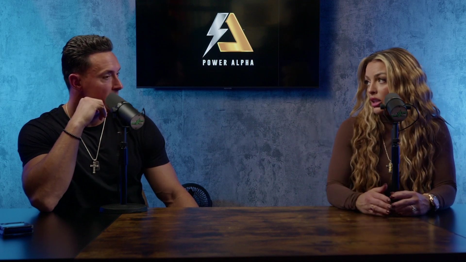 x2mate_com-Ep_9_-_Power_Alphas_Podcast___28Mandy_Saccomanno___Sabby_Piscitelli29-281080p29_mp42465.jpg