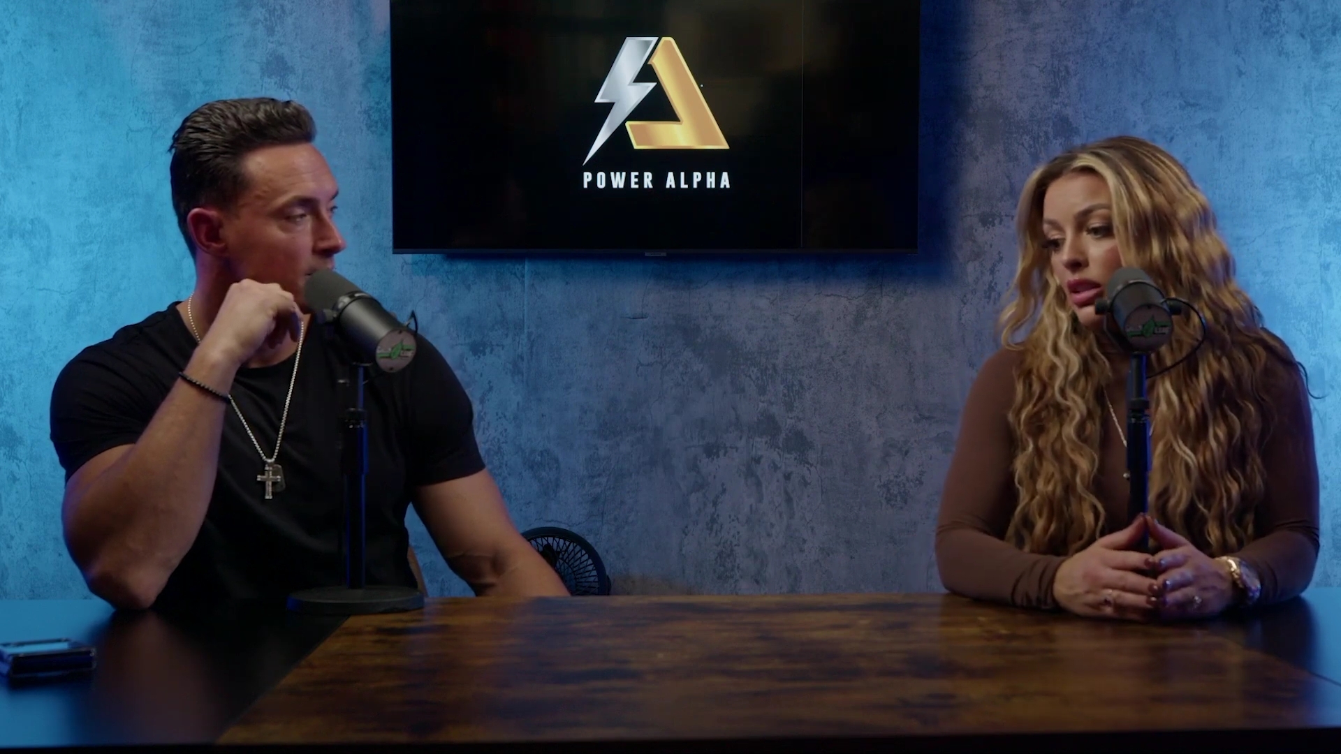 x2mate_com-Ep_9_-_Power_Alphas_Podcast___28Mandy_Saccomanno___Sabby_Piscitelli29-281080p29_mp42471.jpg