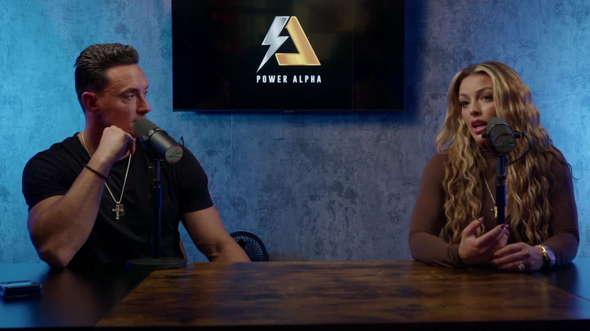 x2mate_com-Ep_9_-_Power_Alphas_Podcast___28Mandy_Saccomanno___Sabby_Piscitelli29-281080p29_mp42475.jpg