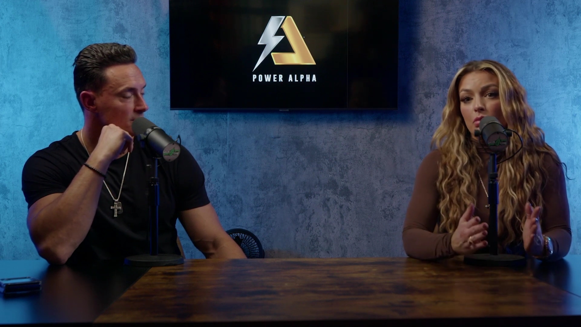 x2mate_com-Ep_9_-_Power_Alphas_Podcast___28Mandy_Saccomanno___Sabby_Piscitelli29-281080p29_mp42477.jpg