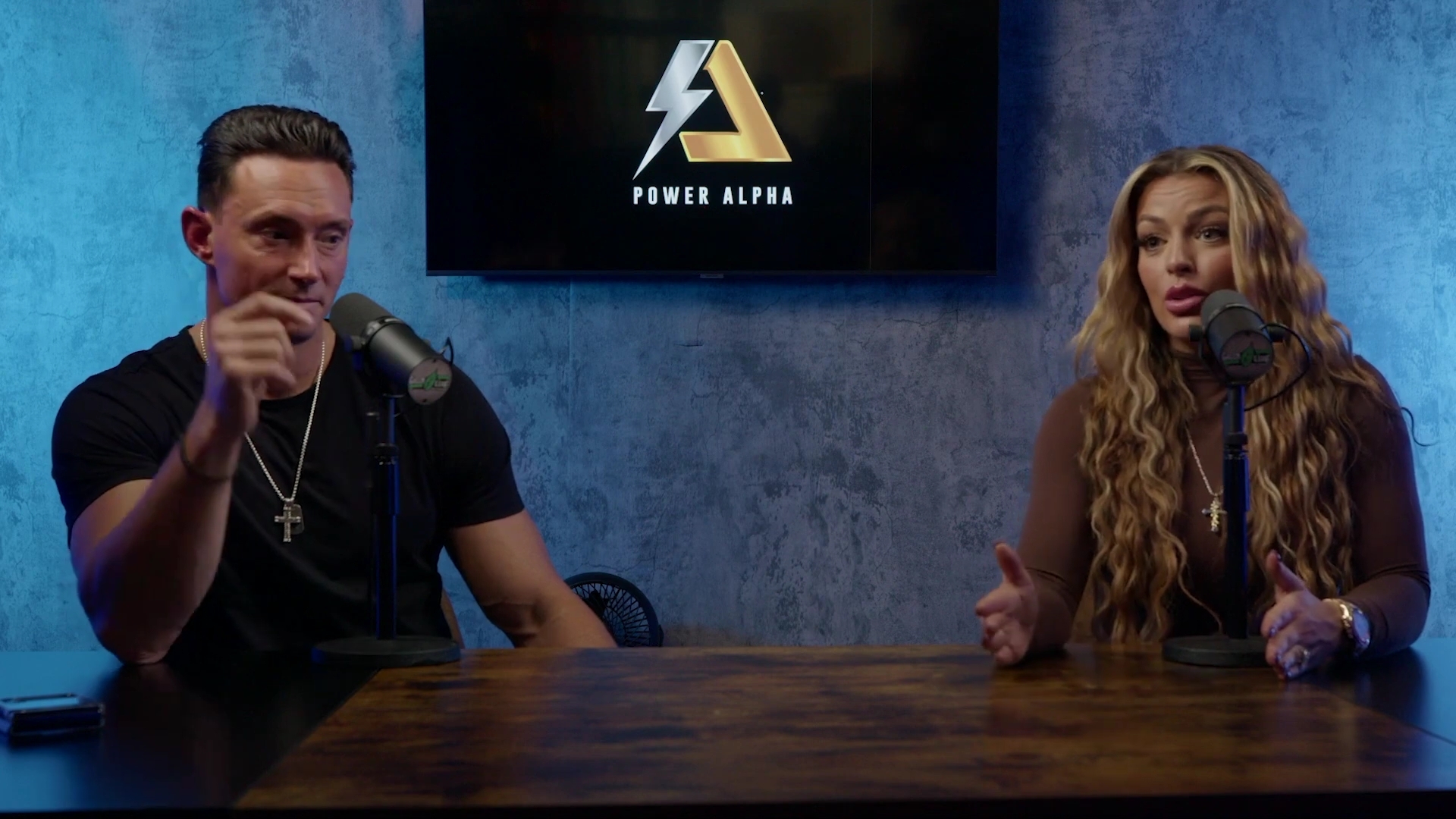 x2mate_com-Ep_9_-_Power_Alphas_Podcast___28Mandy_Saccomanno___Sabby_Piscitelli29-281080p29_mp42483.jpg