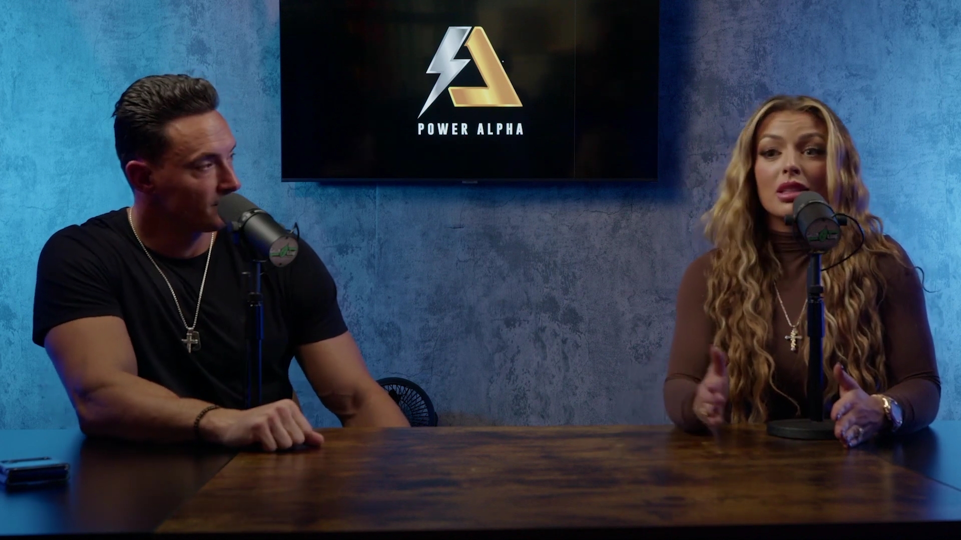 x2mate_com-Ep_9_-_Power_Alphas_Podcast___28Mandy_Saccomanno___Sabby_Piscitelli29-281080p29_mp42484.jpg