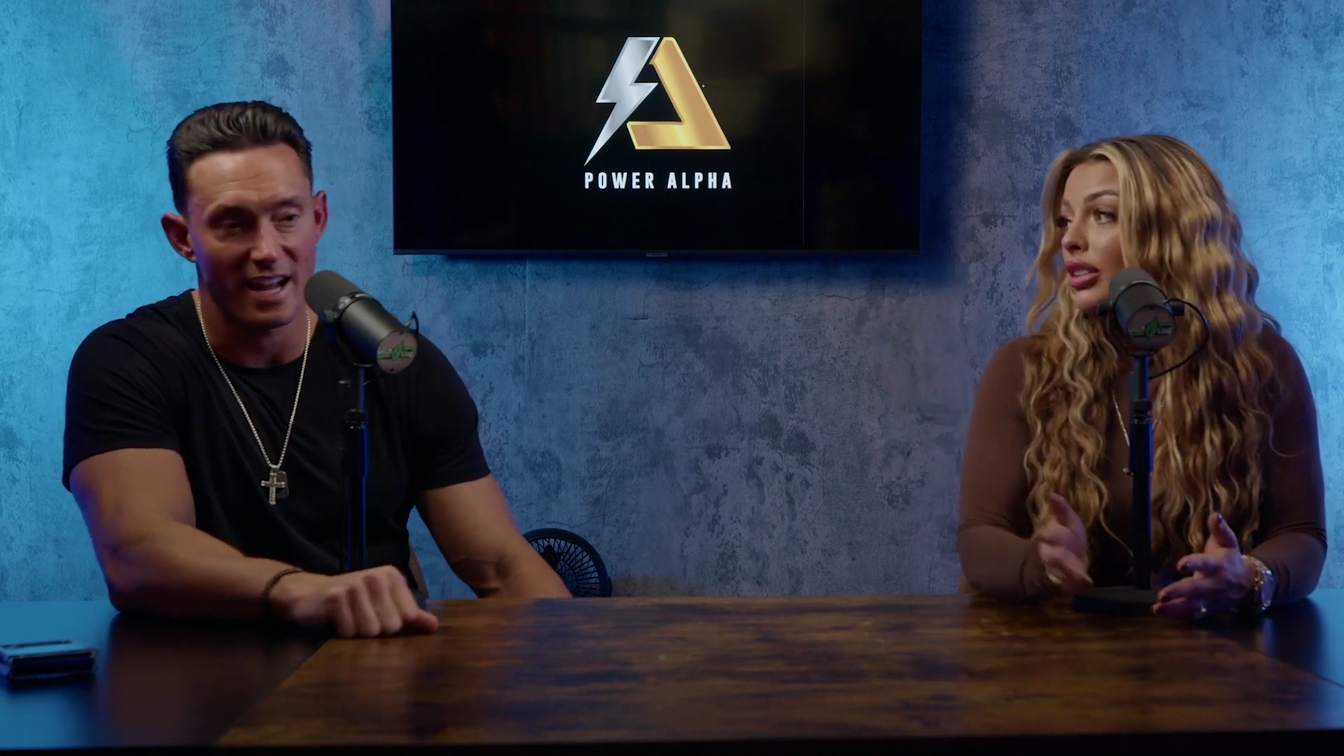 x2mate_com-Ep_9_-_Power_Alphas_Podcast___28Mandy_Saccomanno___Sabby_Piscitelli29-281080p29_mp42490.jpg