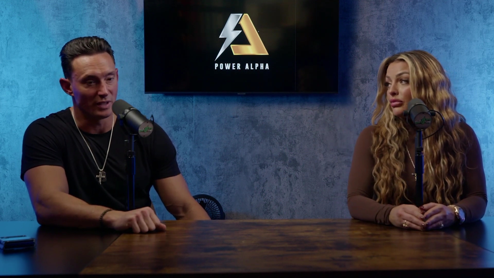 x2mate_com-Ep_9_-_Power_Alphas_Podcast___28Mandy_Saccomanno___Sabby_Piscitelli29-281080p29_mp42492.jpg