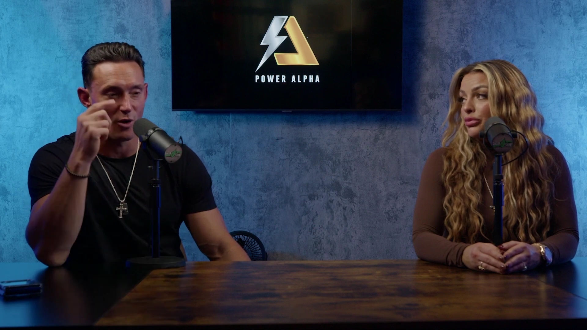 x2mate_com-Ep_9_-_Power_Alphas_Podcast___28Mandy_Saccomanno___Sabby_Piscitelli29-281080p29_mp42493.jpg