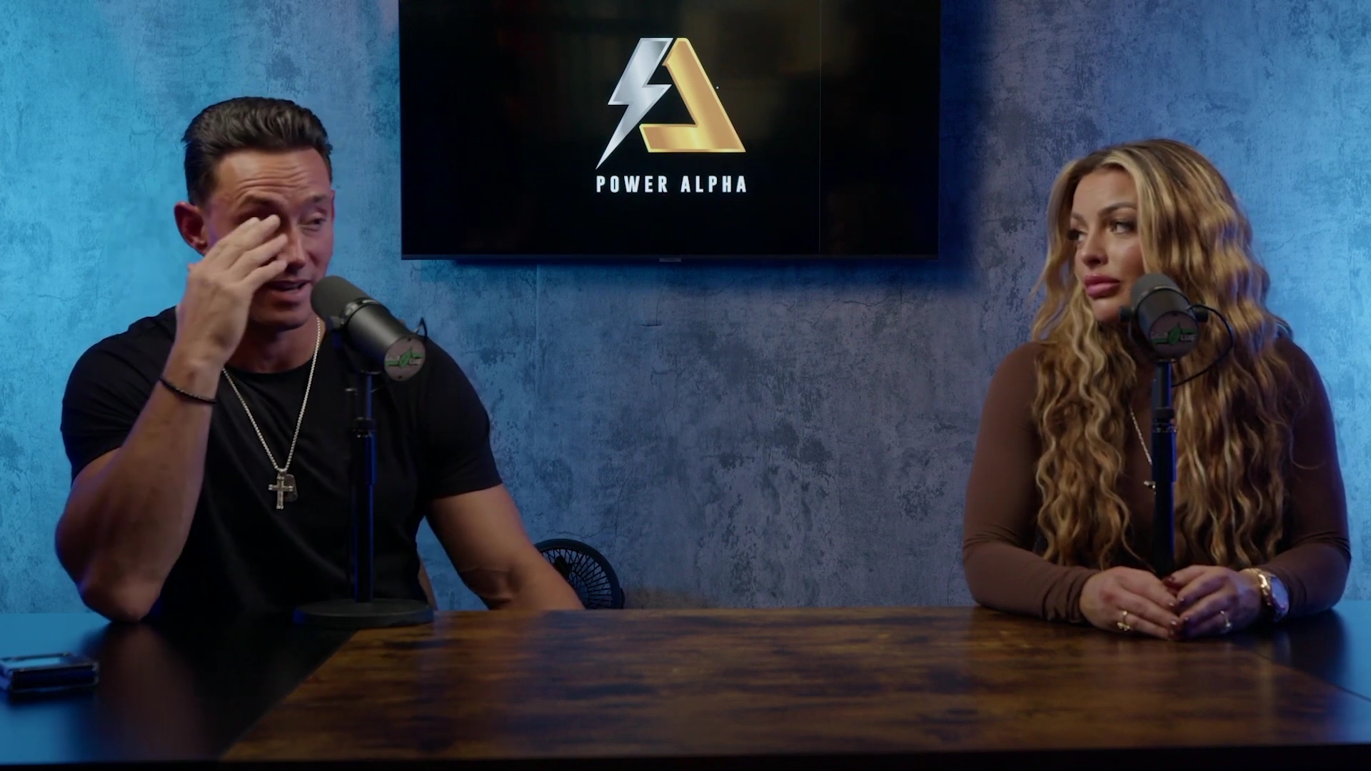 x2mate_com-Ep_9_-_Power_Alphas_Podcast___28Mandy_Saccomanno___Sabby_Piscitelli29-281080p29_mp42497.jpg