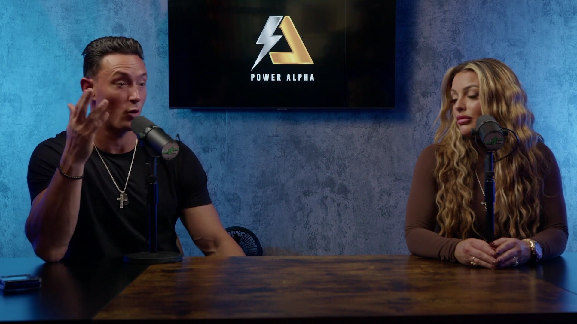 x2mate_com-Ep_9_-_Power_Alphas_Podcast___28Mandy_Saccomanno___Sabby_Piscitelli29-281080p29_mp42499.jpg