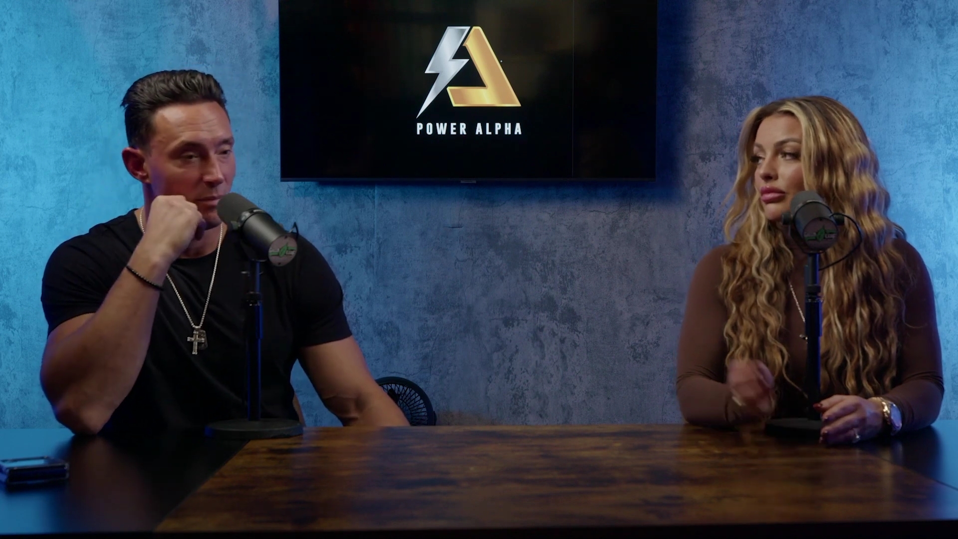 x2mate_com-Ep_9_-_Power_Alphas_Podcast___28Mandy_Saccomanno___Sabby_Piscitelli29-281080p29_mp42500.jpg