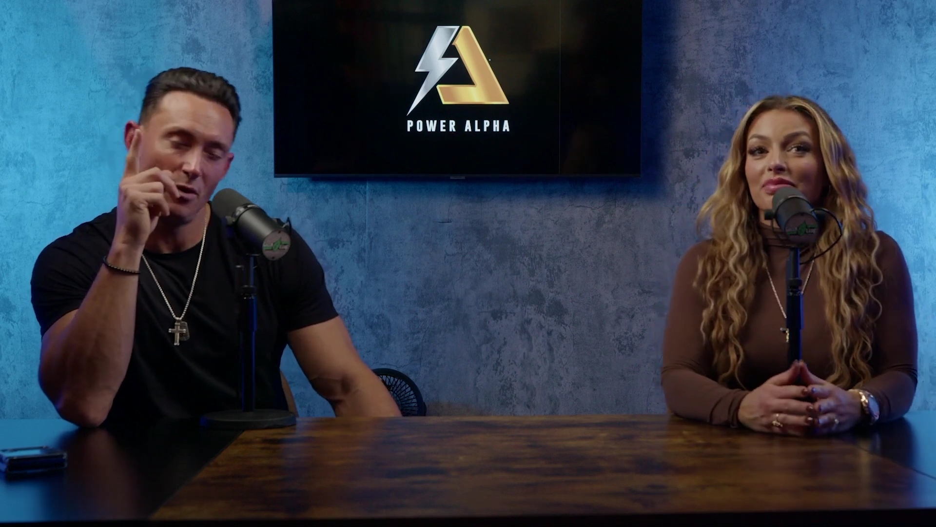 x2mate_com-Ep_9_-_Power_Alphas_Podcast___28Mandy_Saccomanno___Sabby_Piscitelli29-281080p29_mp42508.jpg