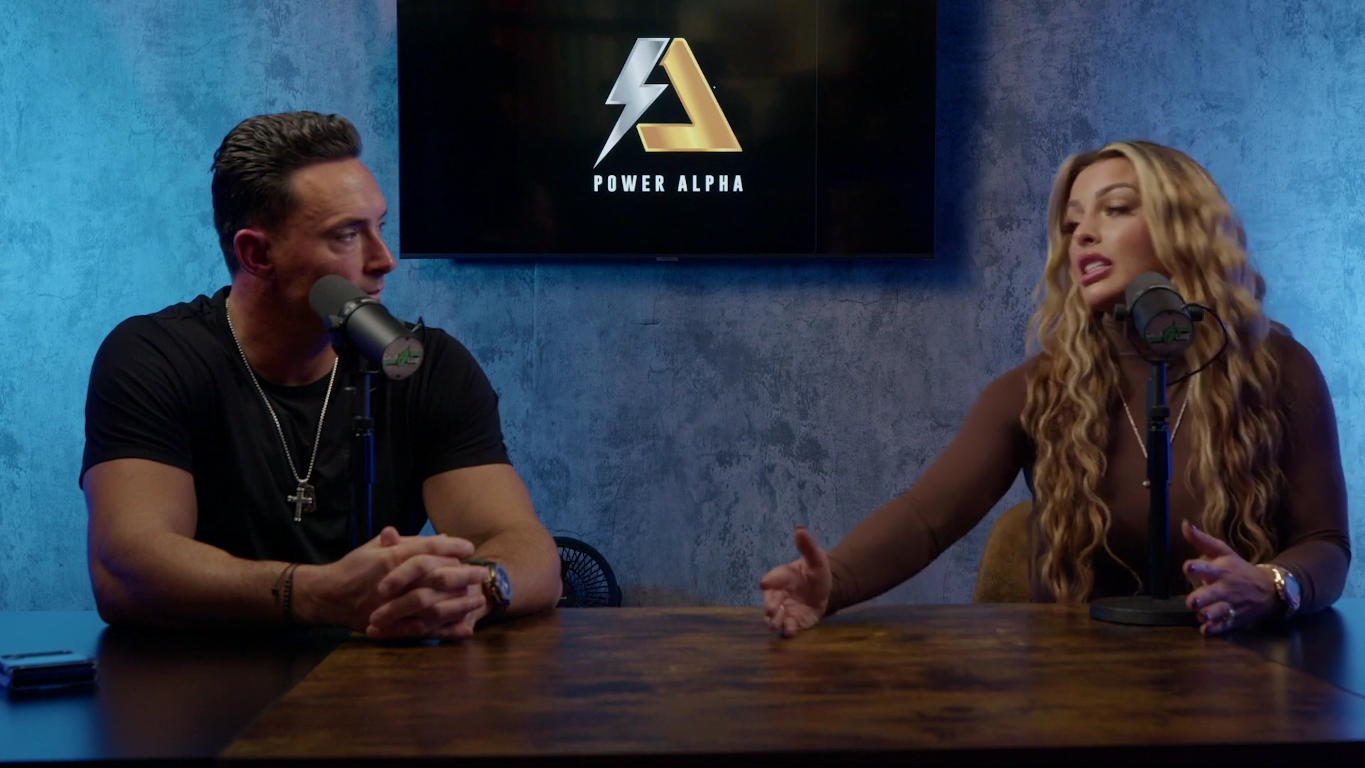 x2mate_com-Ep_9_-_Power_Alphas_Podcast___28Mandy_Saccomanno___Sabby_Piscitelli29-281080p29_mp42590.jpg