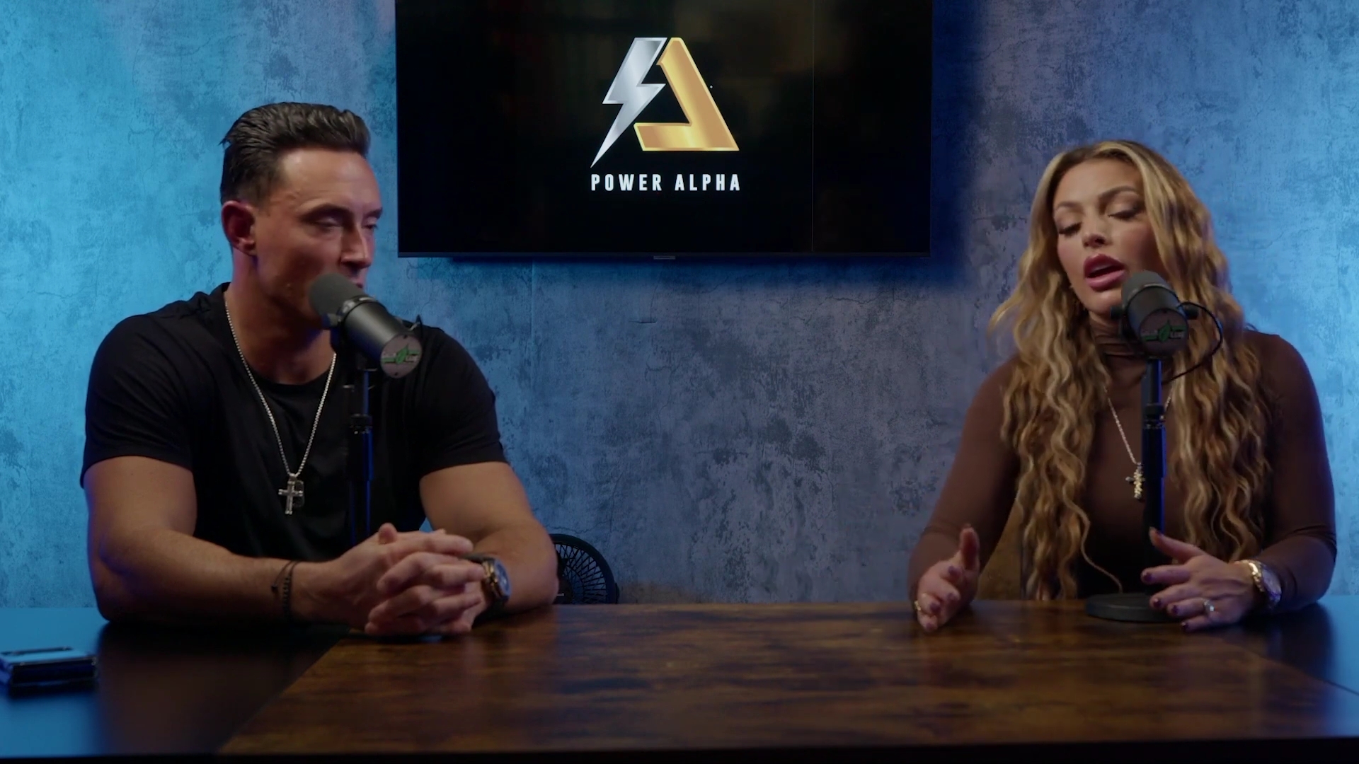 x2mate_com-Ep_9_-_Power_Alphas_Podcast___28Mandy_Saccomanno___Sabby_Piscitelli29-281080p29_mp42592.jpg