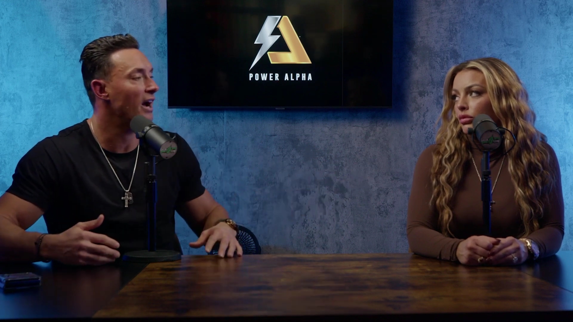 x2mate_com-Ep_9_-_Power_Alphas_Podcast___28Mandy_Saccomanno___Sabby_Piscitelli29-281080p29_mp42625.jpg