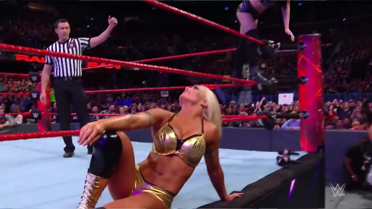 x2mate_com-MANDY_ROSE_TALKS_GEAR_THROUGHOUT_THE_YEARS2C_ONE_THAT_DIDN_T_GET_RECOGNIZED2C_WRESTLEMANIA_35_AND_MORE_mp40113.jpg