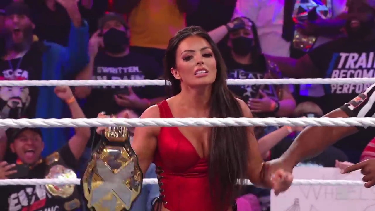 x2mate_com-MANDY_ROSE_TALKS_GEAR_THROUGHOUT_THE_YEARS2C_ONE_THAT_DIDN_T_GET_RECOGNIZED2C_WRESTLEMANIA_35_AND_MORE_mp40154.jpg