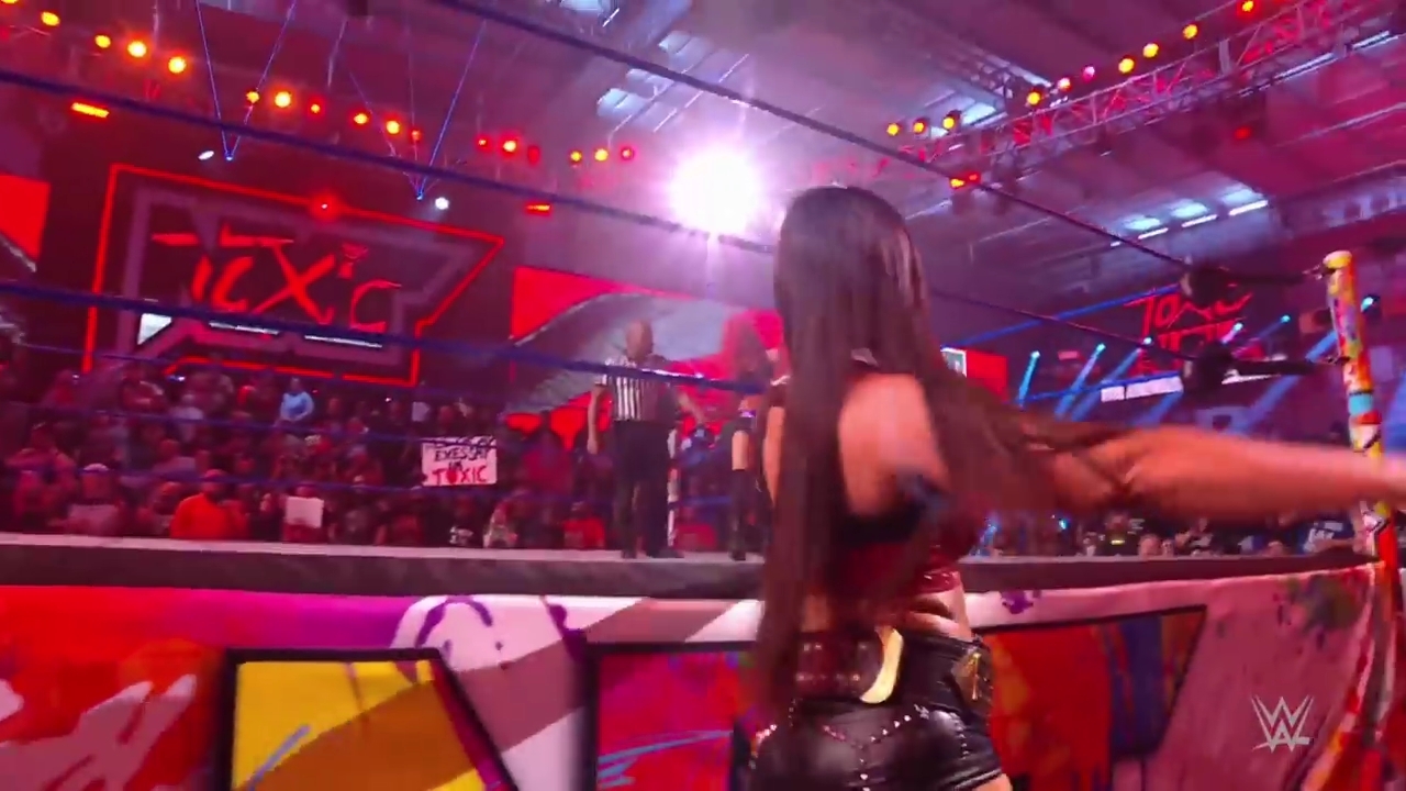 x2mate_com-MANDY_ROSE_TALKS_GEAR_THROUGHOUT_THE_YEARS2C_ONE_THAT_DIDN_T_GET_RECOGNIZED2C_WRESTLEMANIA_35_AND_MORE_mp40225.jpg