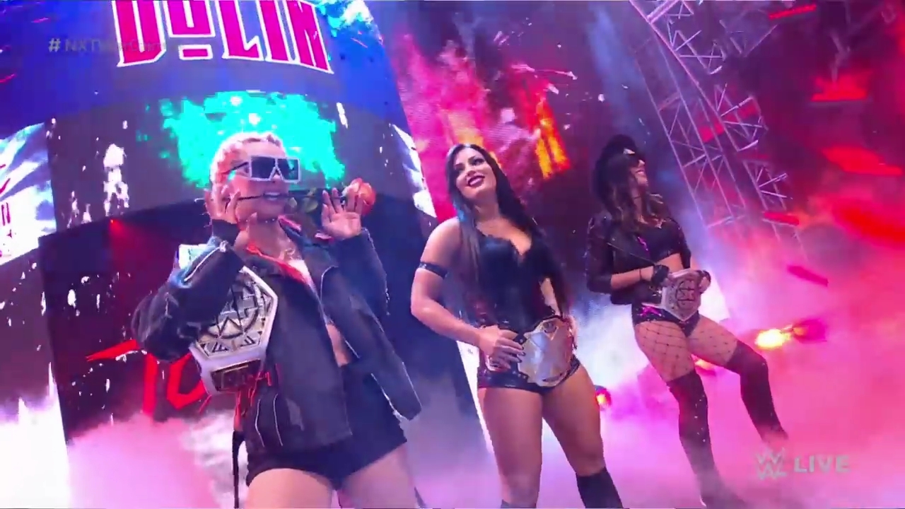 x2mate_com-MANDY_ROSE_TALKS_GEAR_THROUGHOUT_THE_YEARS2C_ONE_THAT_DIDN_T_GET_RECOGNIZED2C_WRESTLEMANIA_35_AND_MORE_mp40442.jpg