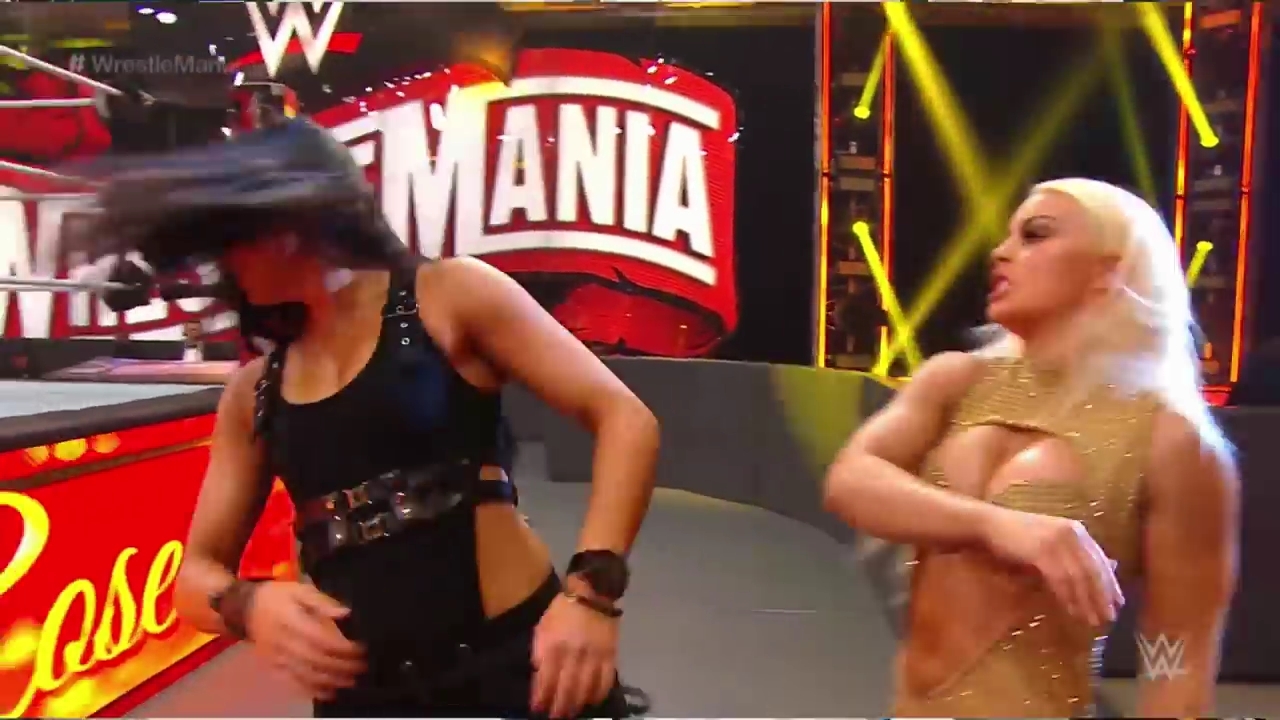 x2mate_com-MANDY_ROSE_TALKS_GEAR_THROUGHOUT_THE_YEARS2C_ONE_THAT_DIDN_T_GET_RECOGNIZED2C_WRESTLEMANIA_35_AND_MORE_mp40665.jpg