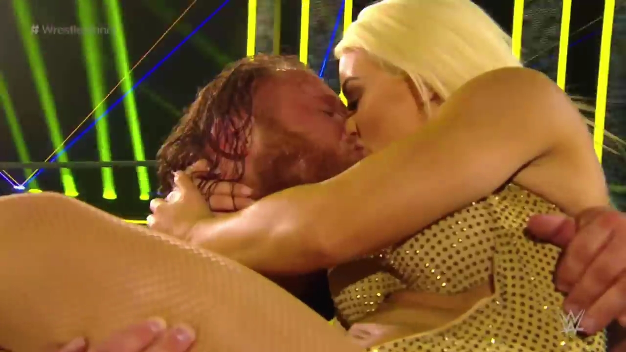 x2mate_com-MANDY_ROSE_TALKS_GEAR_THROUGHOUT_THE_YEARS2C_ONE_THAT_DIDN_T_GET_RECOGNIZED2C_WRESTLEMANIA_35_AND_MORE_mp40701.jpg