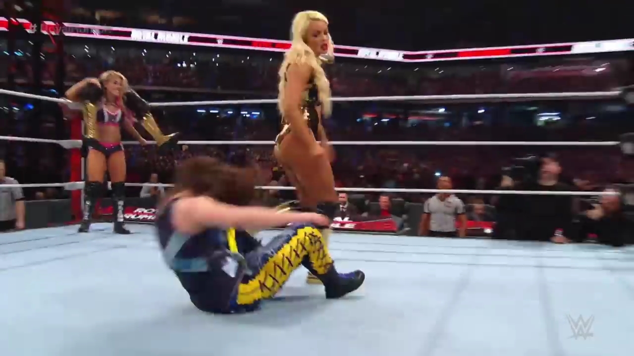 x2mate_com-MANDY_ROSE_TALKS_GEAR_THROUGHOUT_THE_YEARS2C_ONE_THAT_DIDN_T_GET_RECOGNIZED2C_WRESTLEMANIA_35_AND_MORE_mp40776.jpg