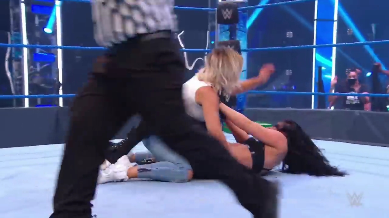 x2mate_com-MANDY_ROSE_TALKS_GEAR_THROUGHOUT_THE_YEARS2C_ONE_THAT_DIDN_T_GET_RECOGNIZED2C_WRESTLEMANIA_35_AND_MORE_mp40808.jpg