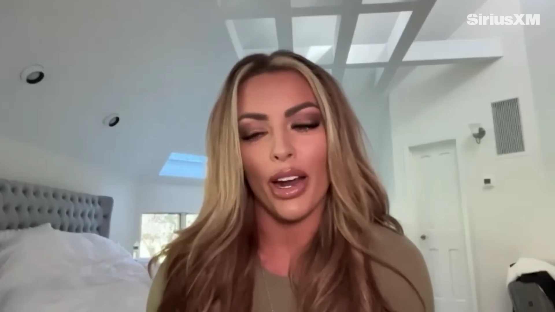 x2mate_com-Mandy_Rose_Describes_Her_22Bittersweet22_Departure_from_WWE___Busted_Open-281080p29_mp40245.jpg