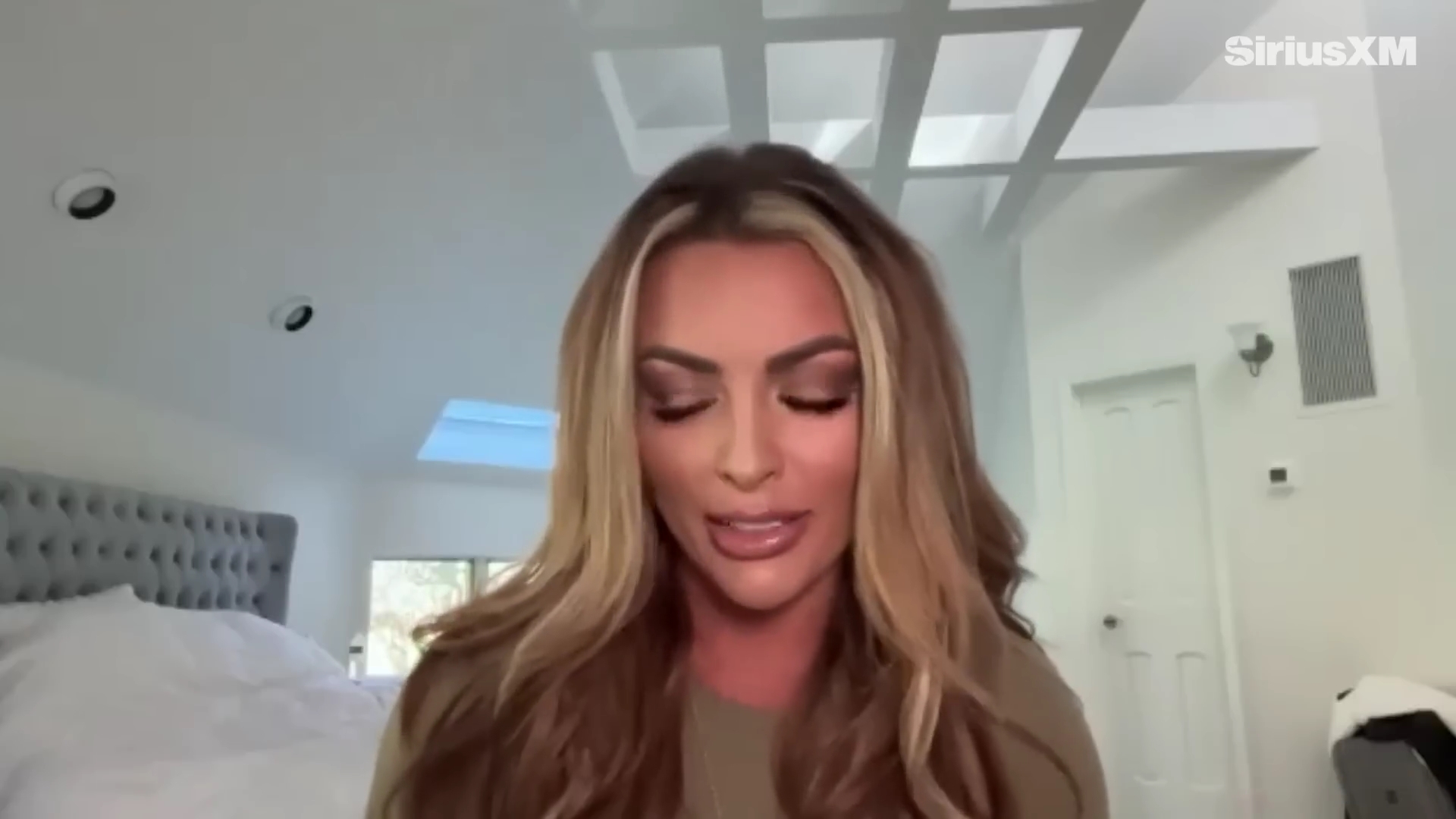 x2mate_com-Mandy_Rose_Describes_Her_22Bittersweet22_Departure_from_WWE___Busted_Open-281080p29_mp40531.jpg
