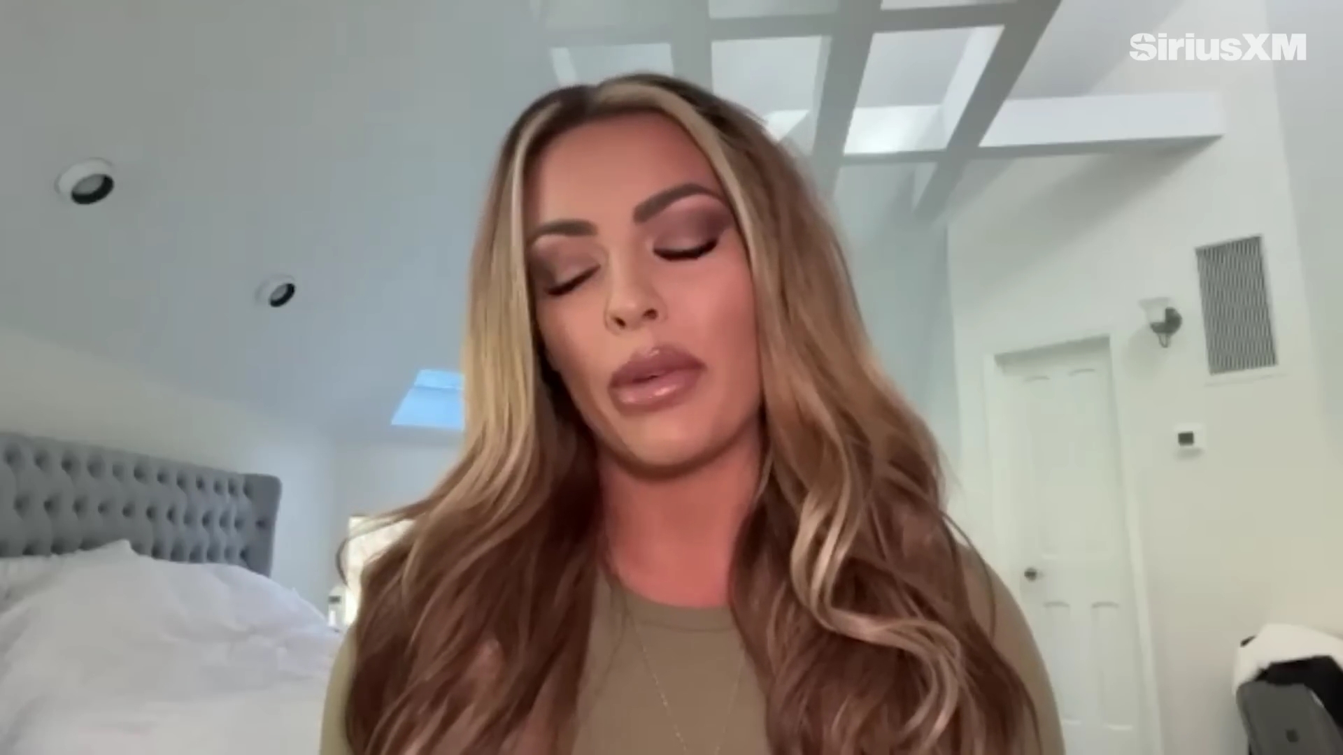 x2mate_com-Mandy_Rose_Describes_Her_22Bittersweet22_Departure_from_WWE___Busted_Open-281080p29_mp40664.jpg