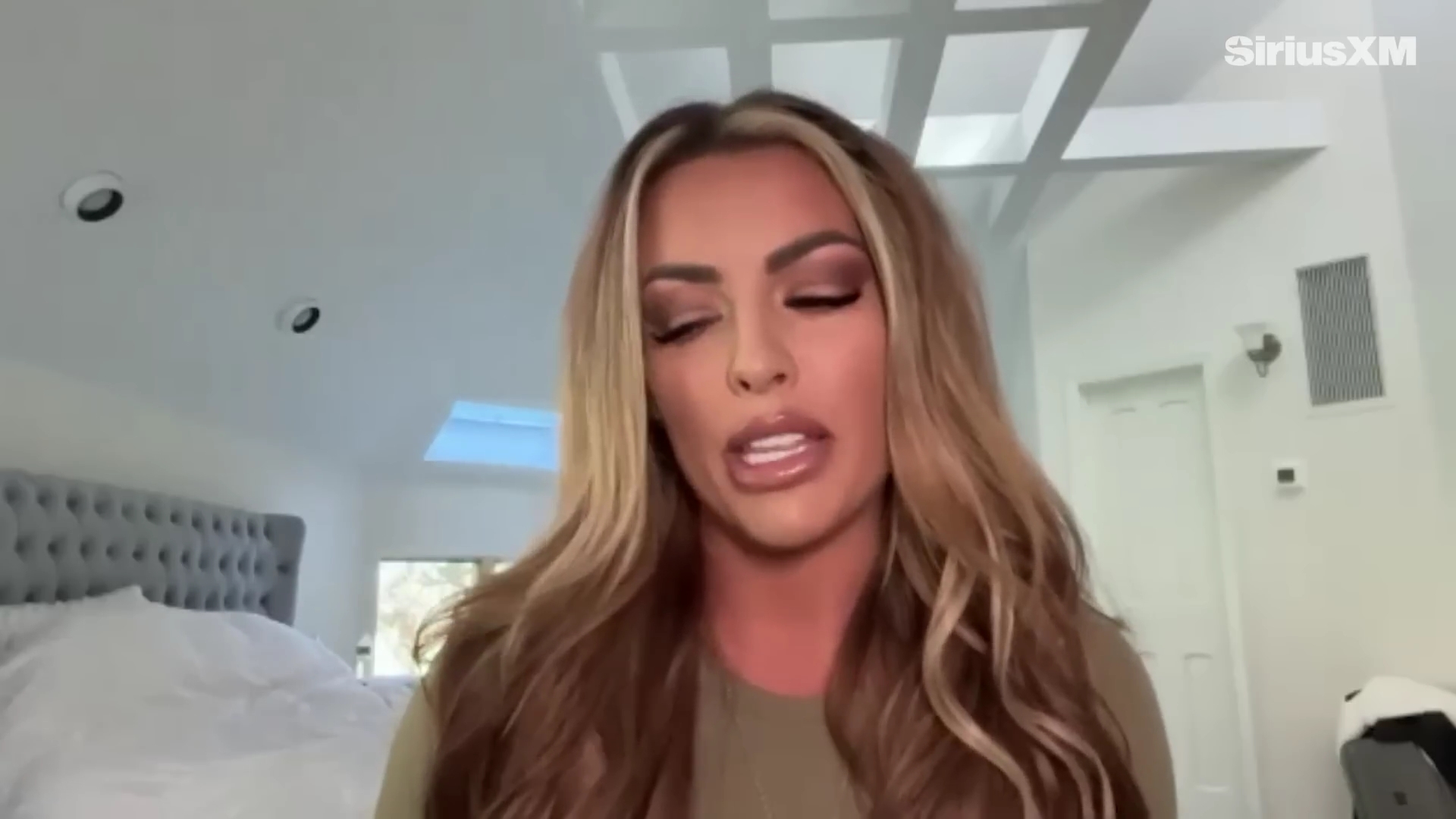 x2mate_com-Mandy_Rose_Describes_Her_22Bittersweet22_Departure_from_WWE___Busted_Open-281080p29_mp40683.jpg