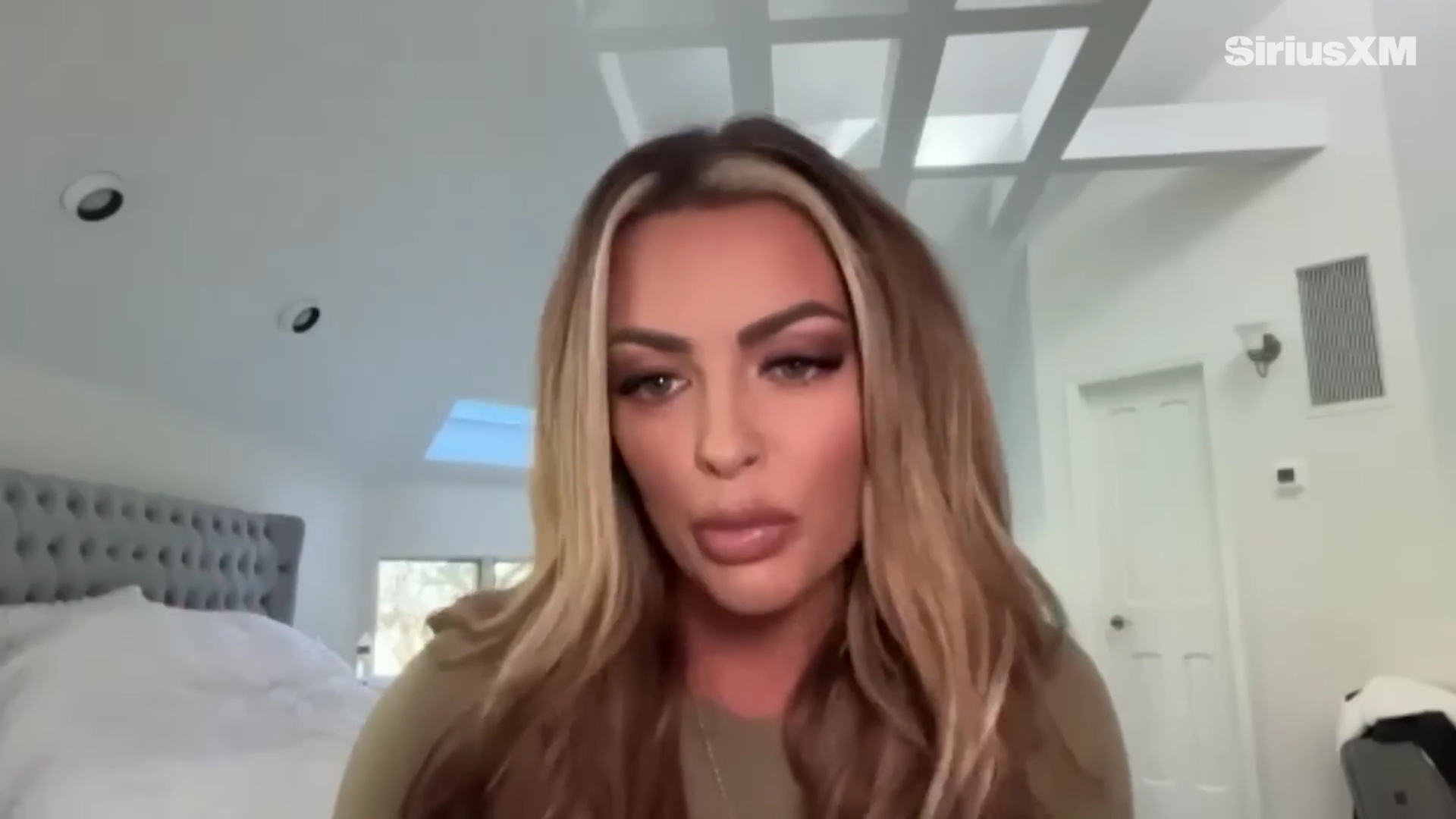 x2mate_com-Mandy_Rose_Describes_Her_22Bittersweet22_Departure_from_WWE___Busted_Open-281080p29_mp40780.jpg