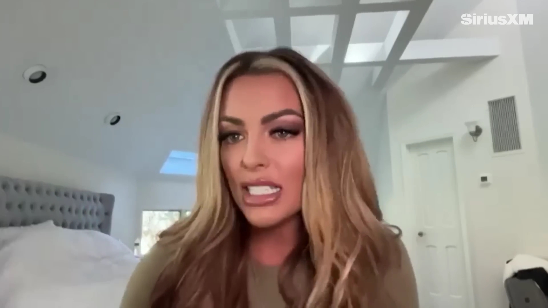 x2mate_com-Mandy_Rose_Describes_Her_22Bittersweet22_Departure_from_WWE___Busted_Open-281080p29_mp40781.jpg