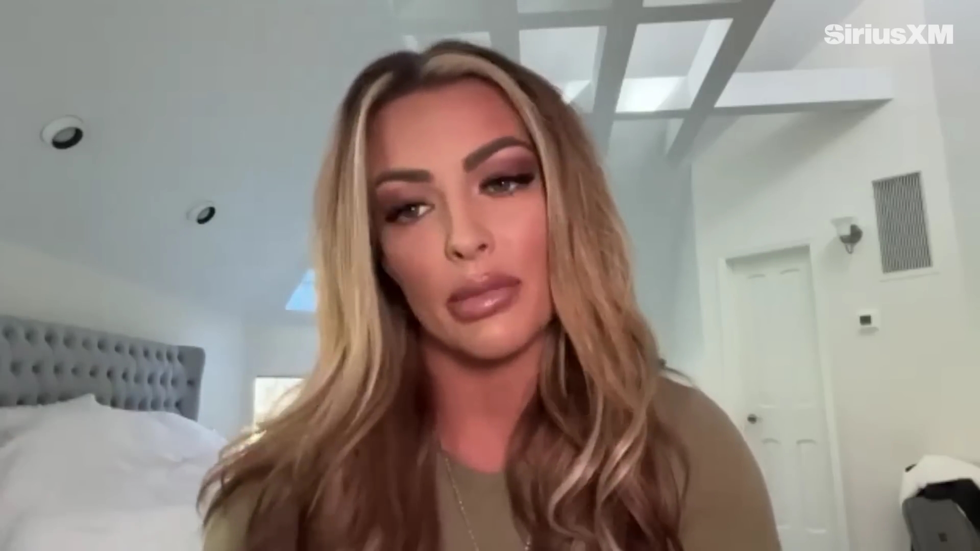 x2mate_com-Mandy_Rose_Describes_Her_22Bittersweet22_Departure_from_WWE___Busted_Open-281080p29_mp40885.jpg