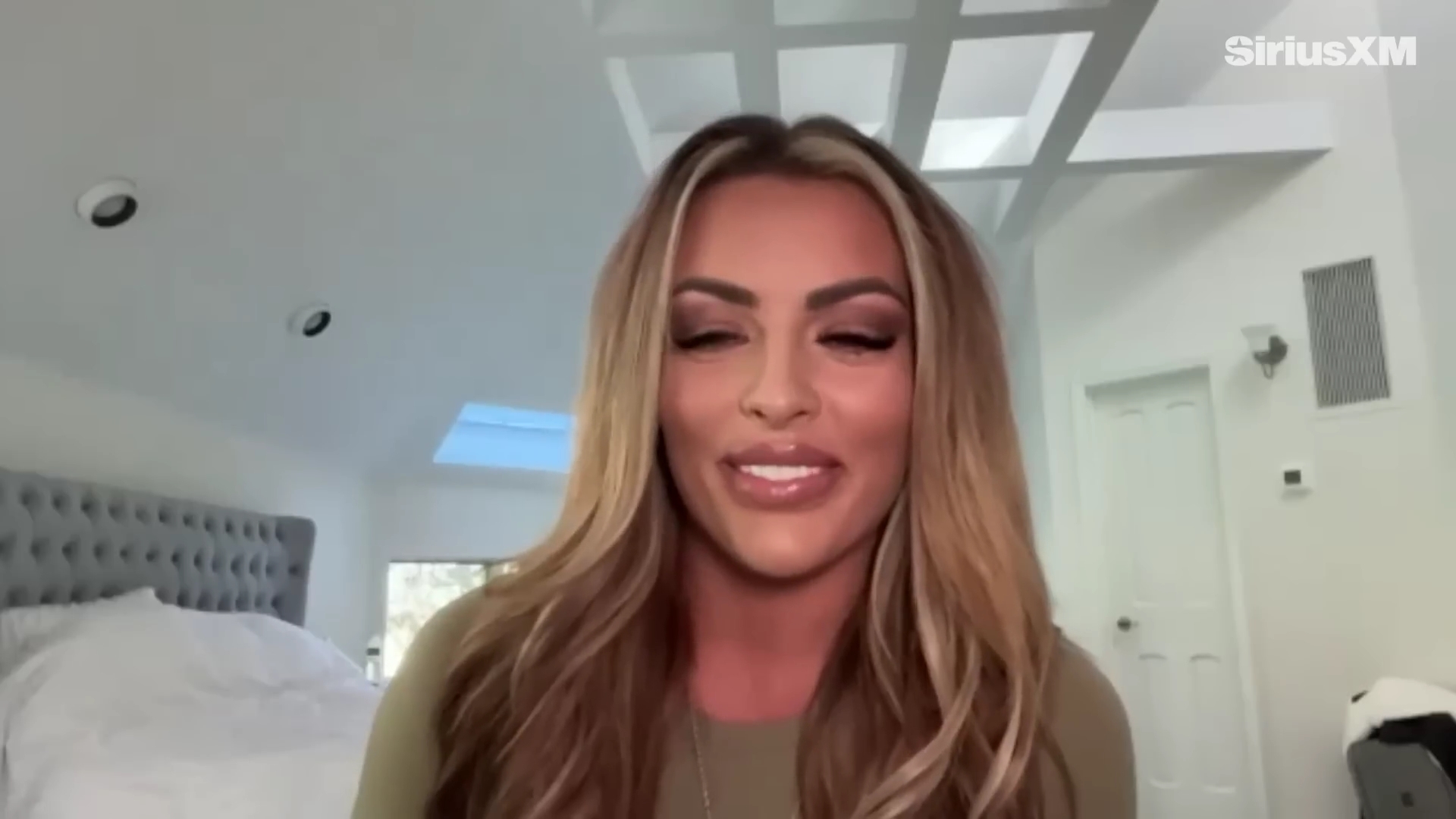 x2mate_com-Mandy_Rose_Describes_Her_22Bittersweet22_Departure_from_WWE___Busted_Open-281080p29_mp40951.jpg