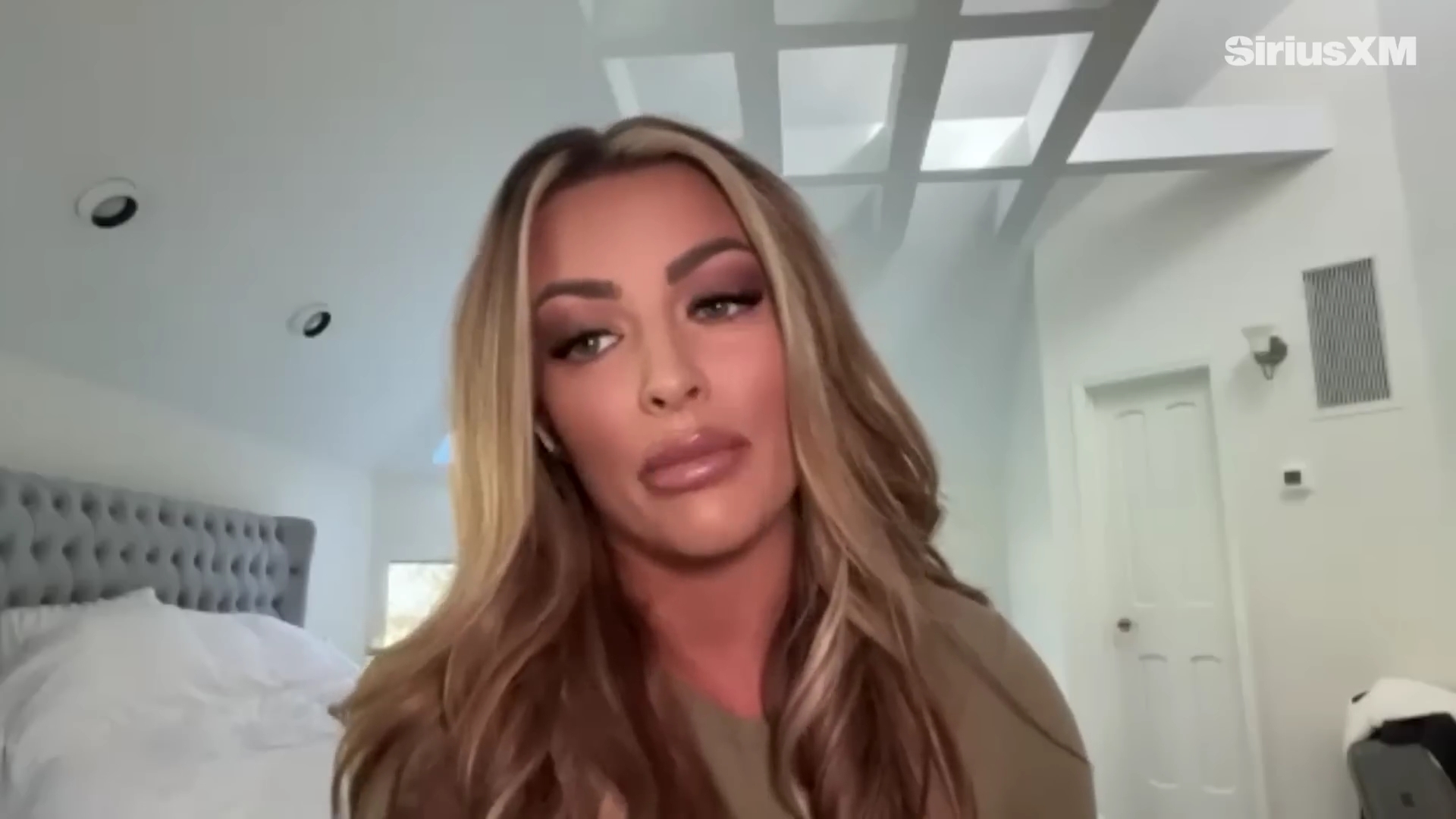 x2mate_com-Mandy_Rose_Describes_Her_22Bittersweet22_Departure_from_WWE___Busted_Open-281080p29_mp41489.jpg