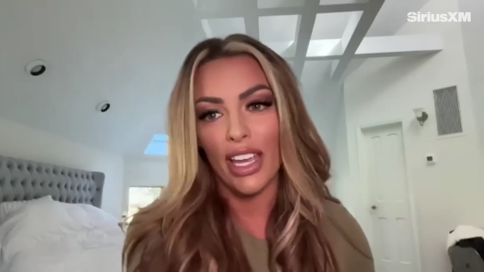 x2mate_com-Mandy_Rose_Describes_Her_22Bittersweet22_Departure_from_WWE___Busted_Open-281080p29_mp41492.jpg