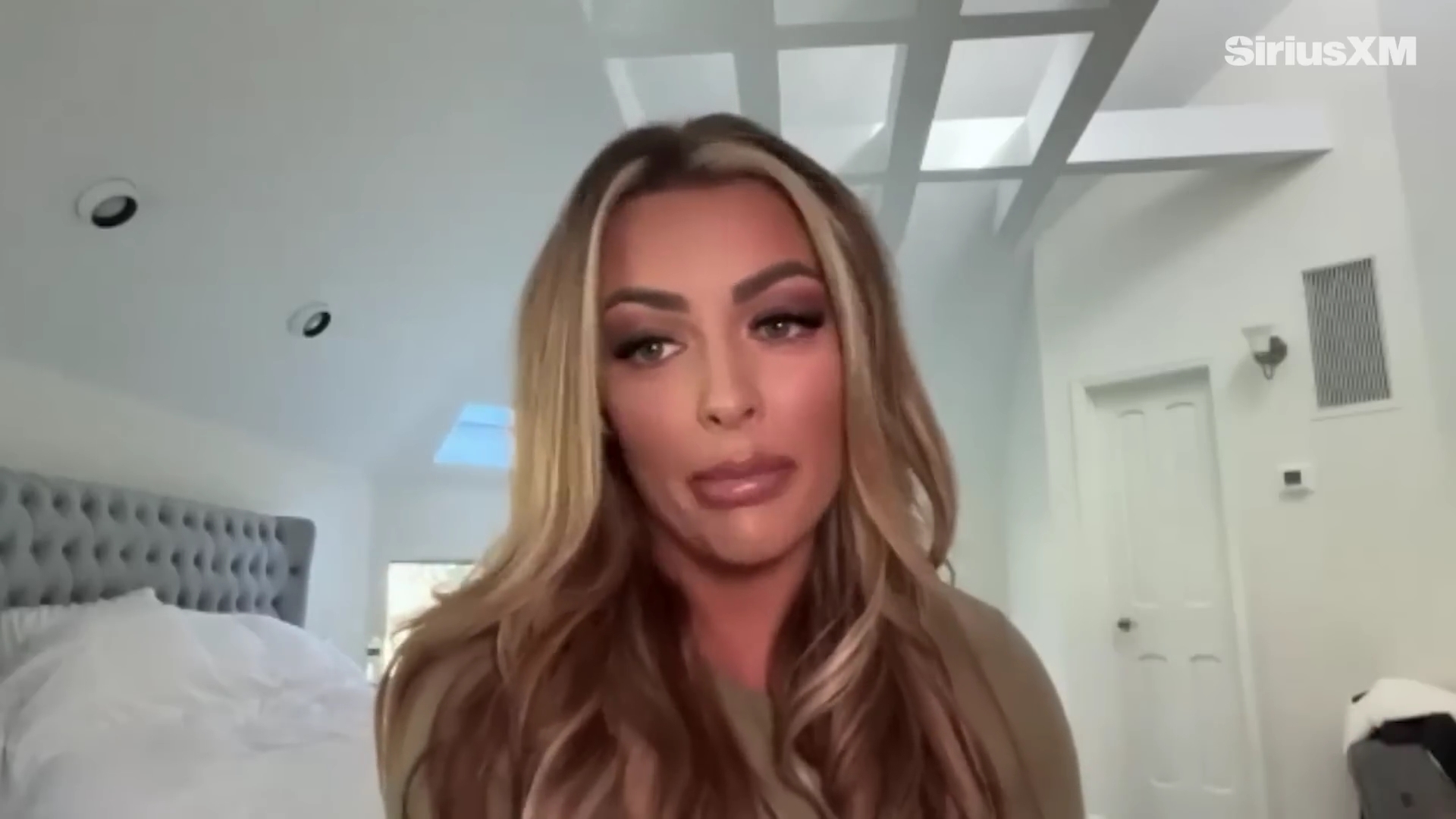 x2mate_com-Mandy_Rose_Describes_Her_22Bittersweet22_Departure_from_WWE___Busted_Open-281080p29_mp41537.jpg