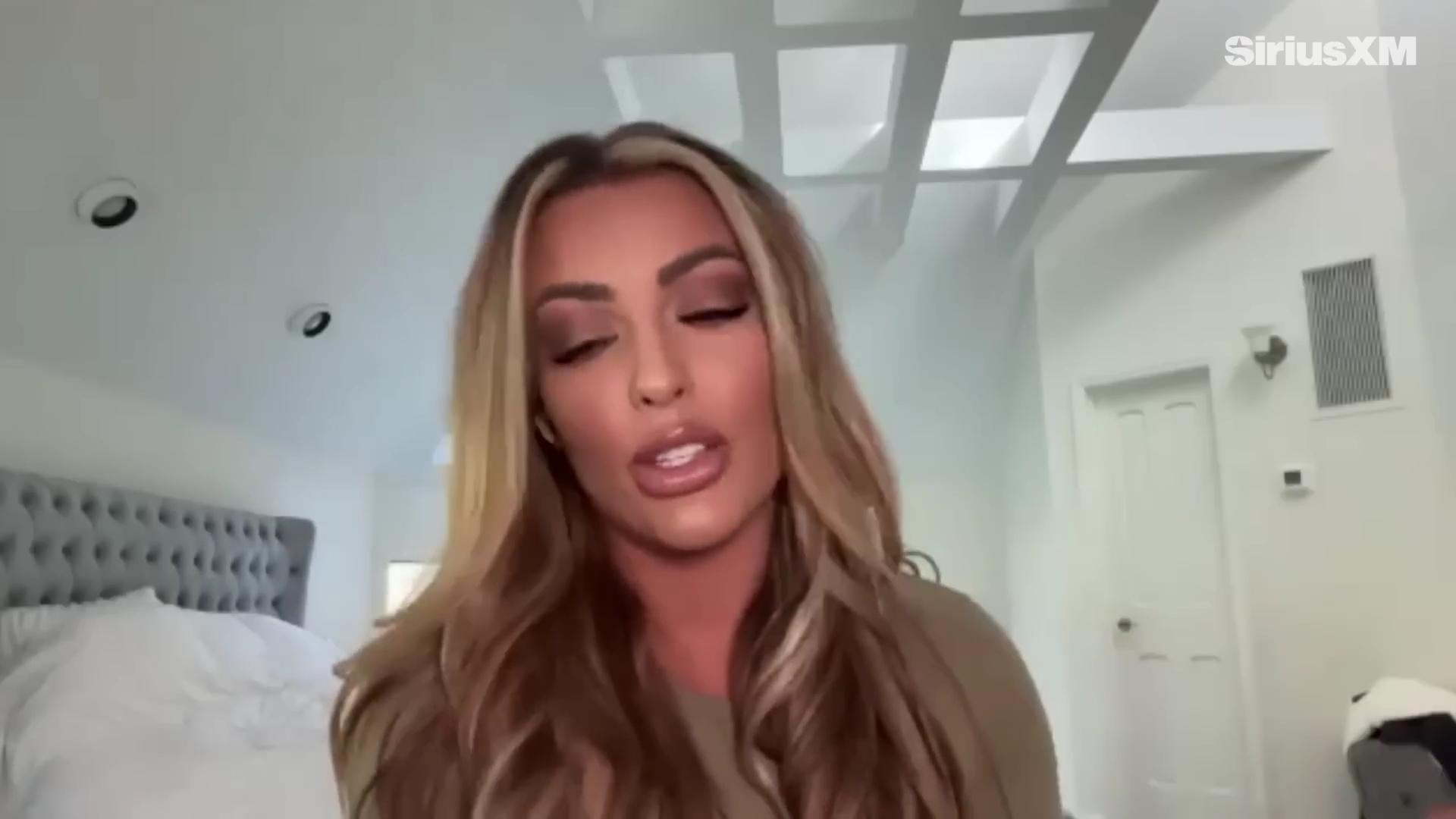 x2mate_com-Mandy_Rose_Describes_Her_22Bittersweet22_Departure_from_WWE___Busted_Open-281080p29_mp41539.jpg