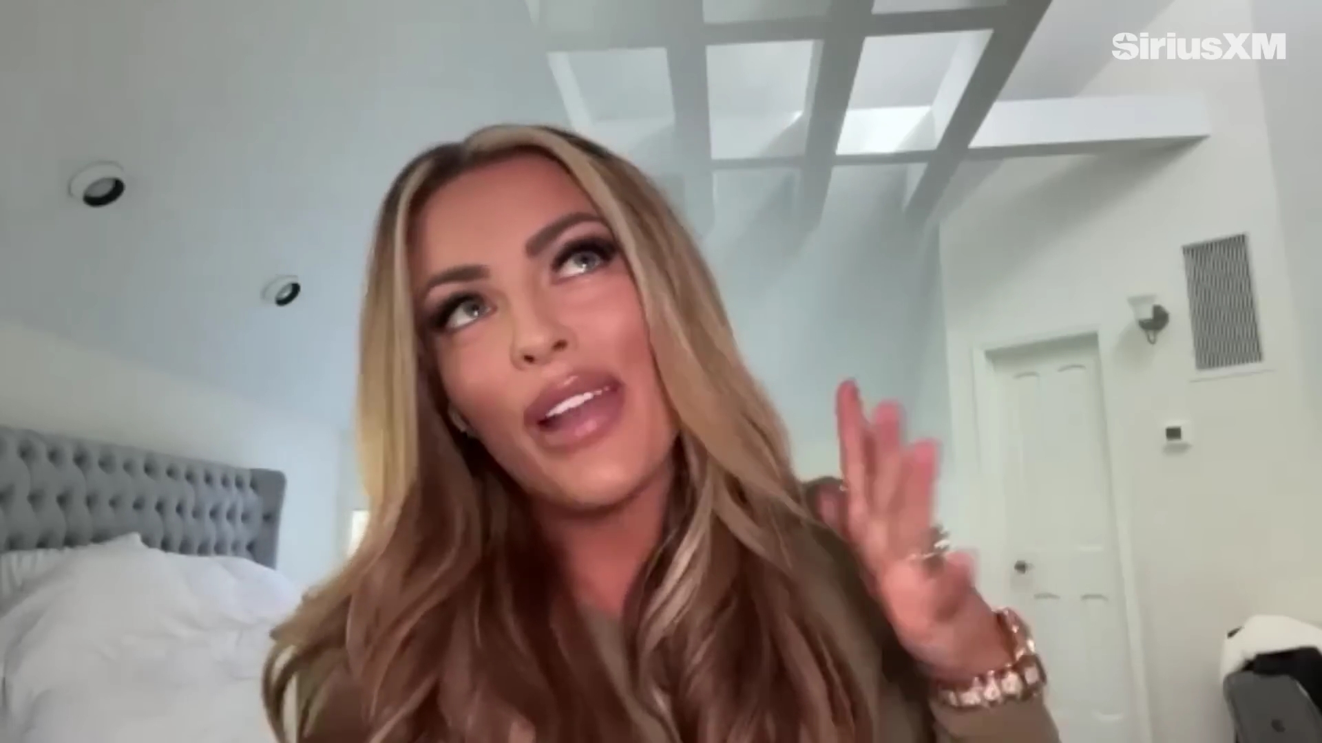 x2mate_com-Mandy_Rose_Describes_Her_22Bittersweet22_Departure_from_WWE___Busted_Open-281080p29_mp41552.jpg