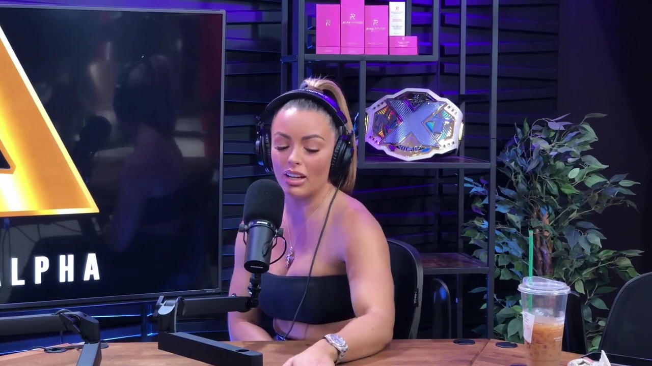 x2mate_com-Power_Alphas_Podcast__Episode_2_28Mandy_Saccomanno__mp40141.jpg