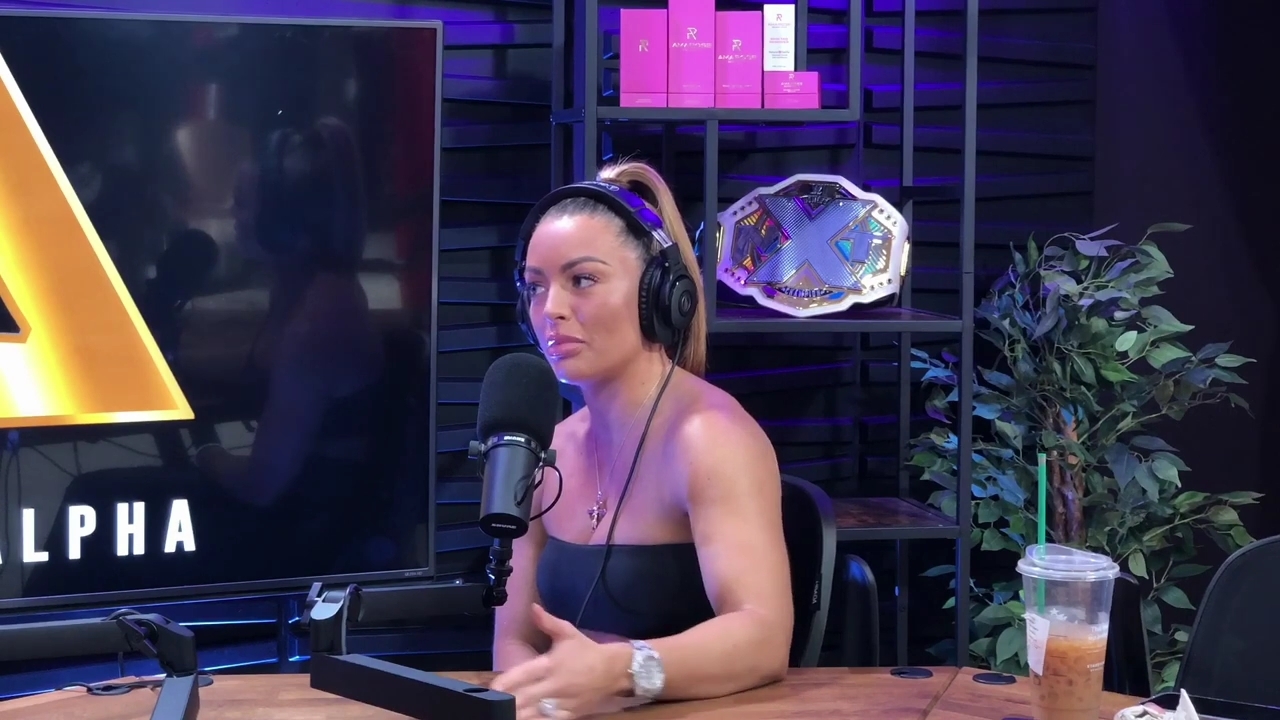 x2mate_com-Power_Alphas_Podcast__Episode_2_28Mandy_Saccomanno__mp40151.jpg