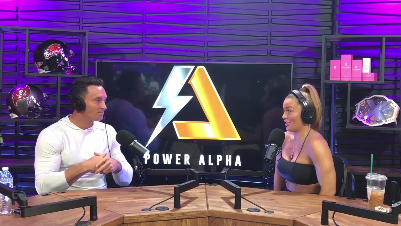 x2mate_com-Power_Alphas_Podcast__Episode_2_28Mandy_Saccomanno__mp40300.jpg