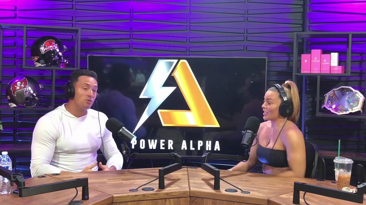 x2mate_com-Power_Alphas_Podcast__Episode_2_28Mandy_Saccomanno__mp40302.jpg